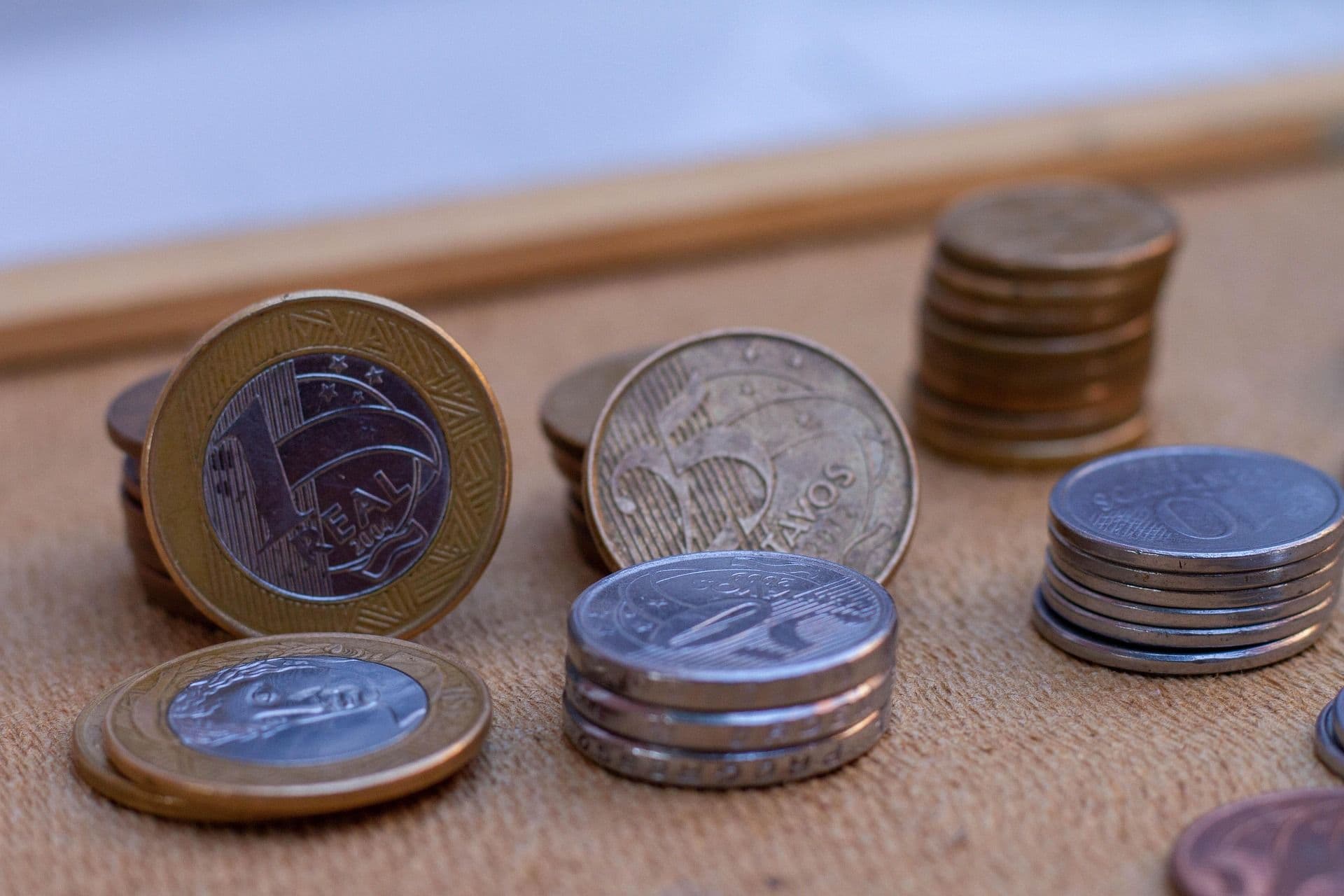 Real Surges Against Dollar and Euro as Iran War Reshapes Global Capital Flows